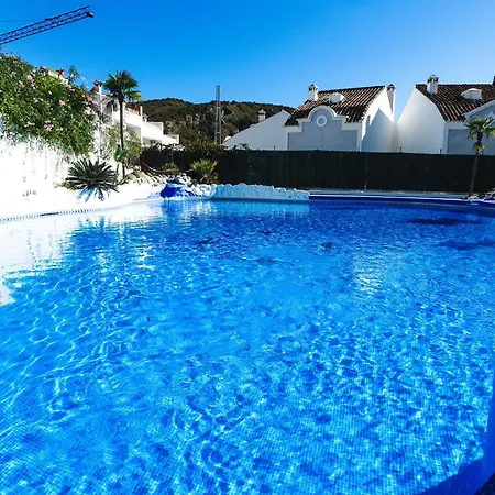 1 Bed Apartment *