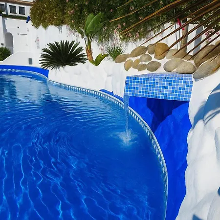 1 Bed Apartment *